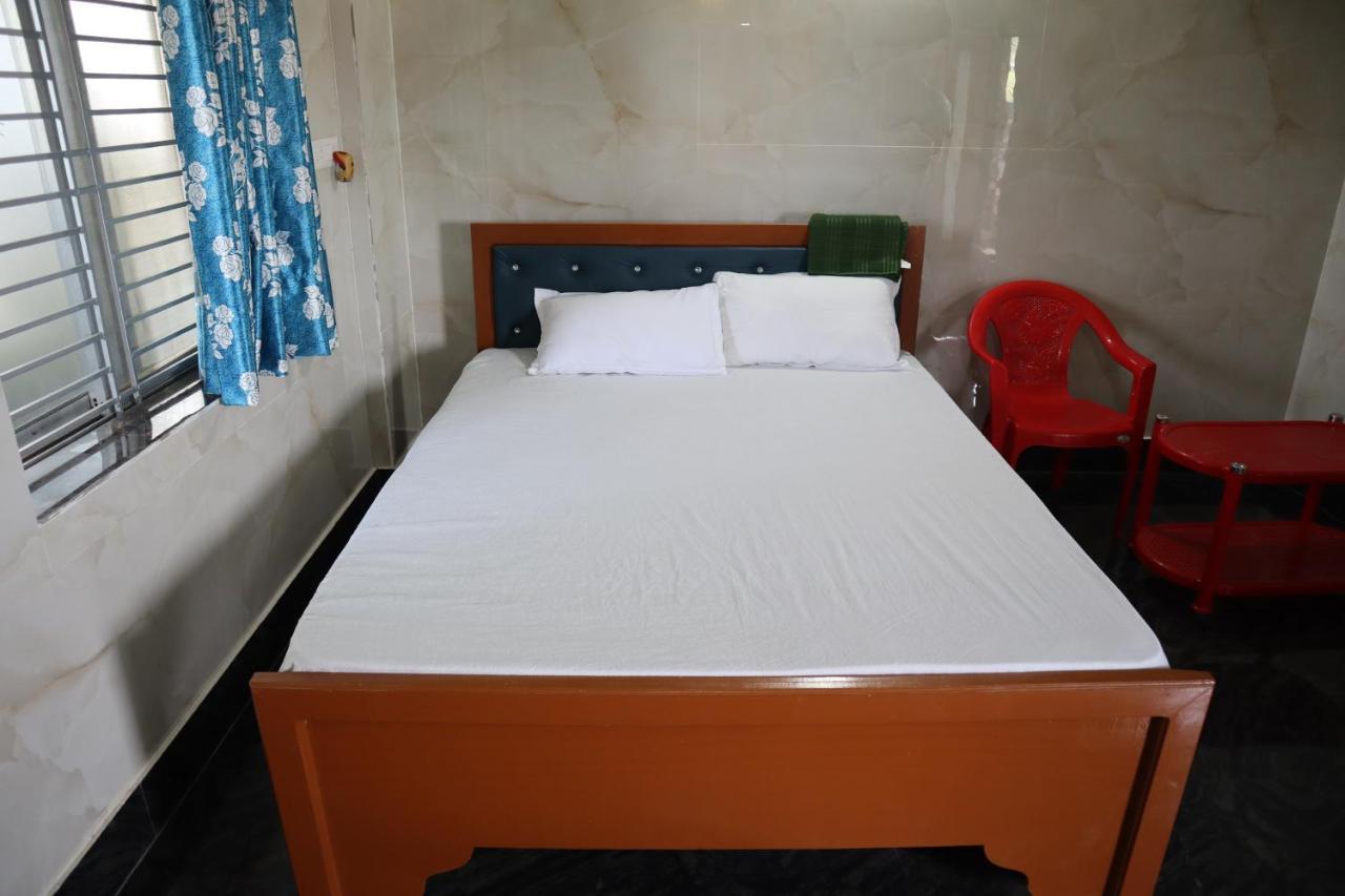Jagannatha Guest House بوري المظهر الخارجي الصورة