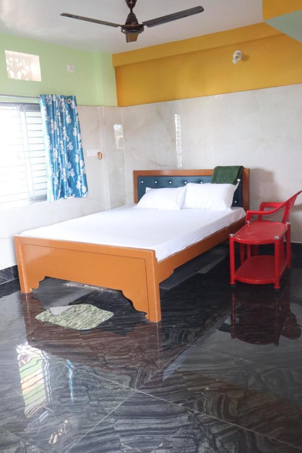 Jagannatha Guest House بوري المظهر الخارجي الصورة